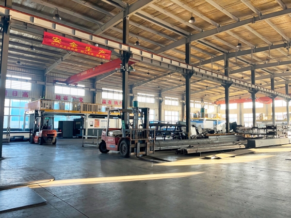 工廠(chǎng)車(chē)間